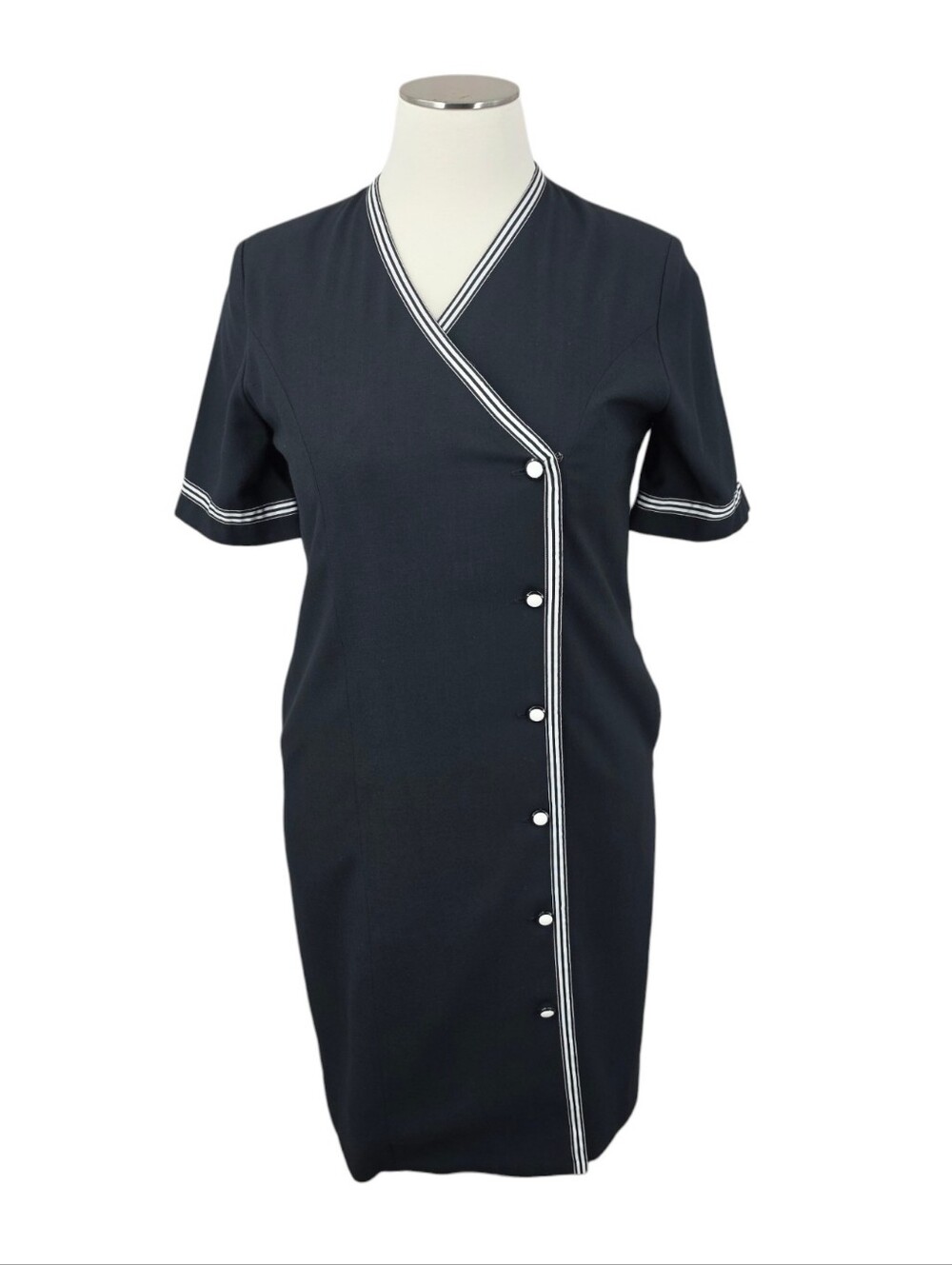 Vintage Women's Plus Size Black Wrap-Style Button Up Short Sleeve Midi Dress